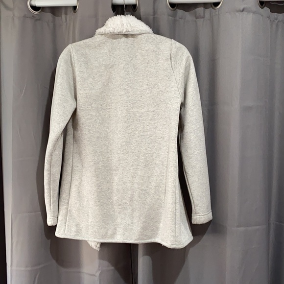 Gray jacket - Picture 2 of 3